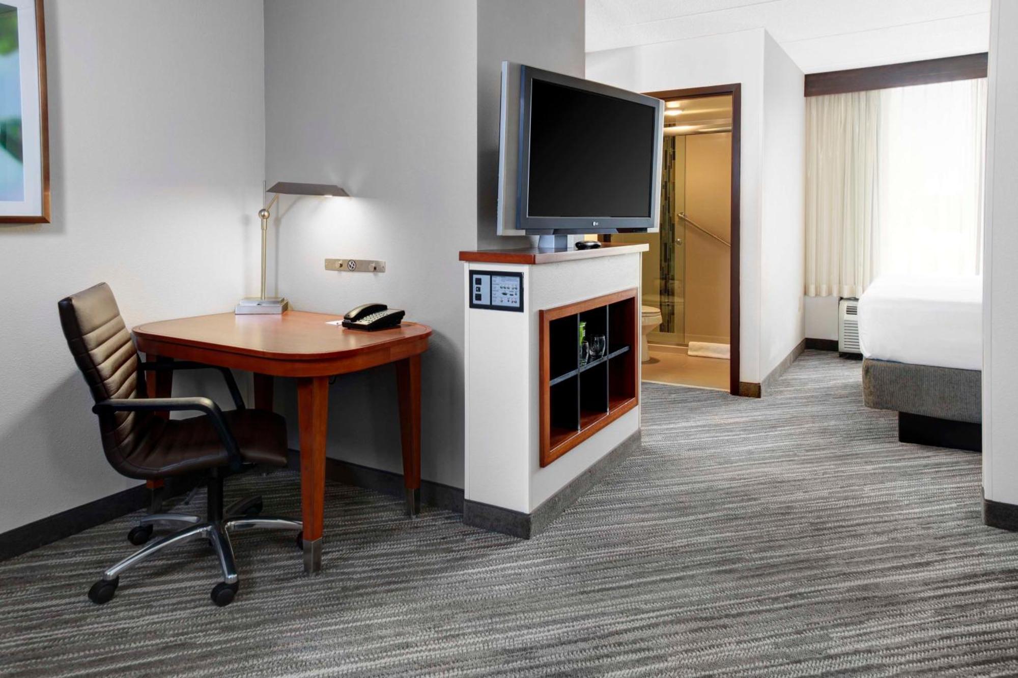 Hyatt Place Detroit/Auburn Hills Exterior photo